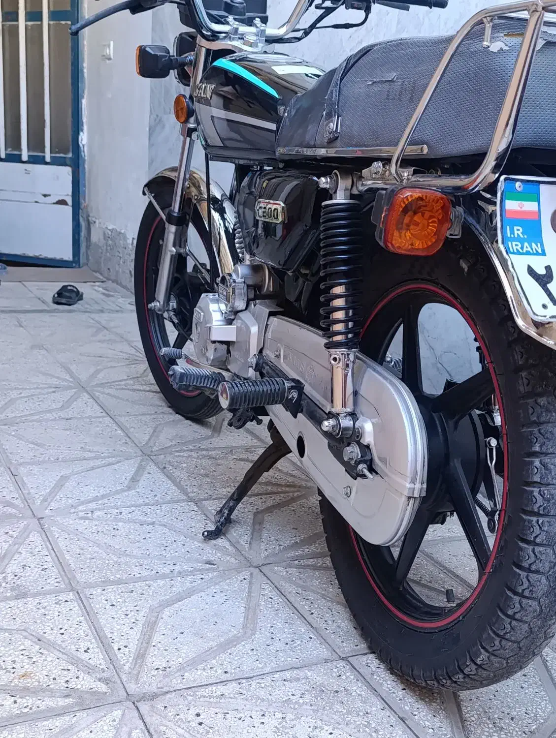 متور 200 احسان مدل 401|موتورسیکلت|سبزوار, شرق کال جنوبی (شمس آبادی)|دیوار