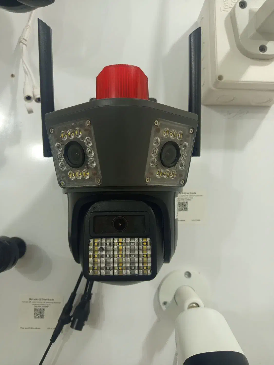 دوربین منوجان جنب پلیس بعلاوه 10|دوربین مداربسته|منوجان, |دیوار