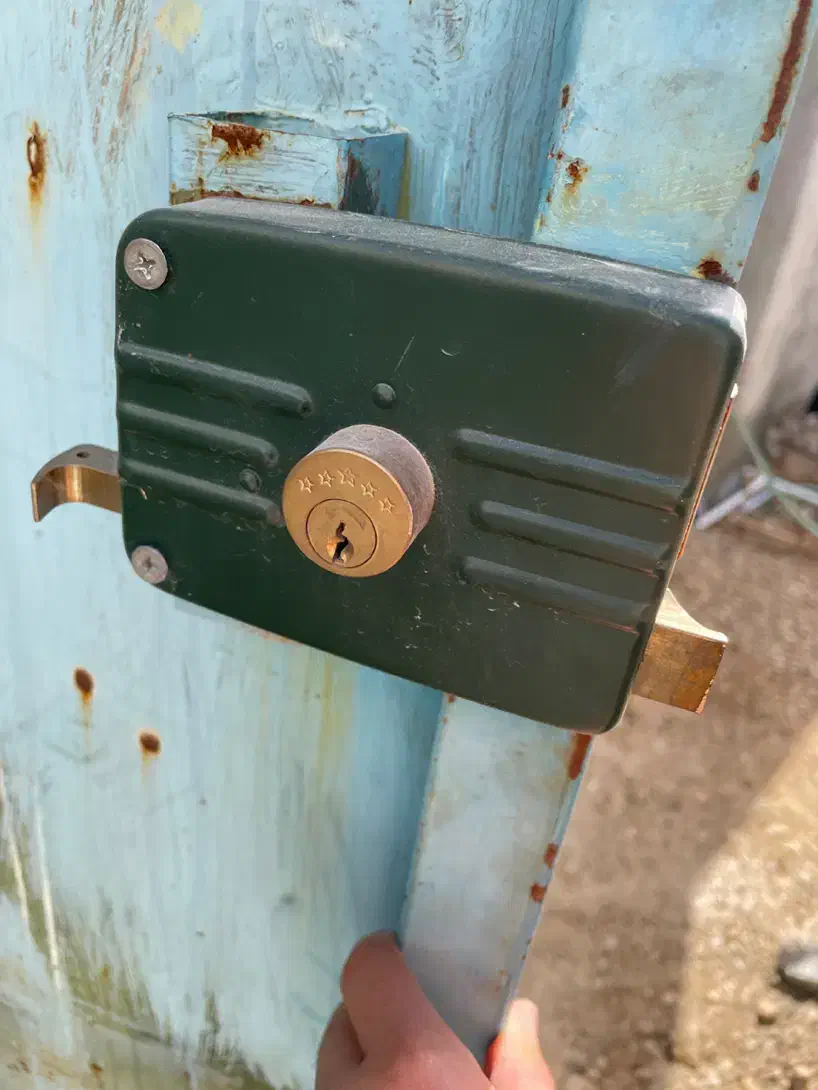 درب|مصالح و تجهیزات ساختمان|برازجان, |دیوار