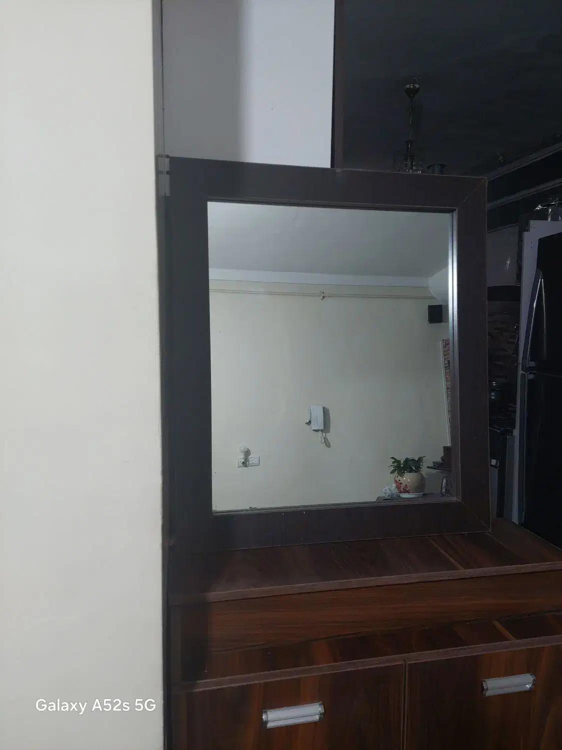 اینه با قاب ام دی اف|بوفه، ویترین، کنسول|شیراز, پادگان نیروی هوایی بعثت|دیوار