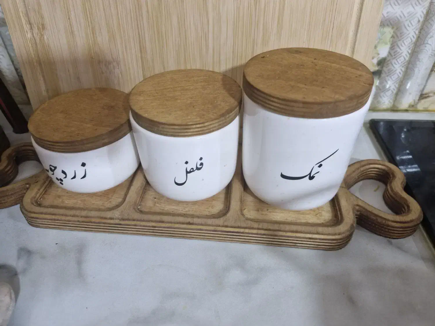 جا ادویه|آب‌چکان و نظم‌دهنده ظروف|شهریار, شهرک شاهد|دیوار