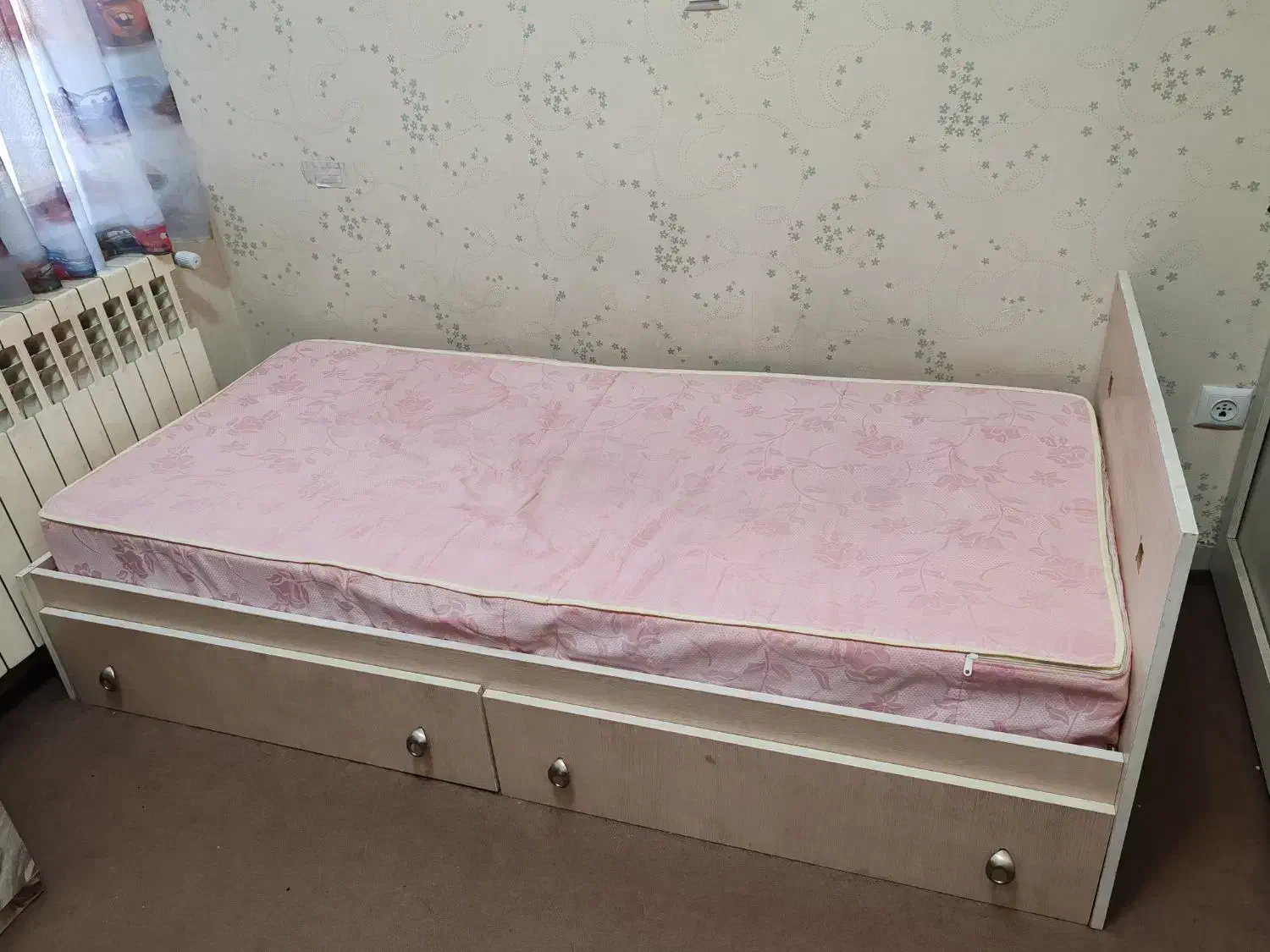 تخت و کمد نوجوان|تخت و سرویس خواب|تهران, سید خندان (جلفا)|دیوار