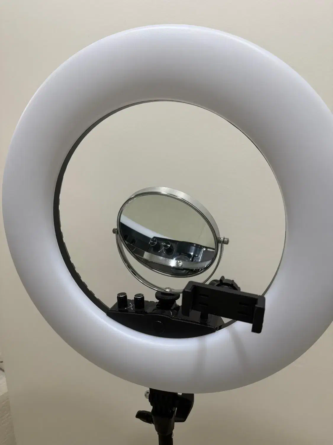 رینگ لایت آینه دار|لوازم جانبی موبایل و تبلت|کرج, شهرک بنفشه|دیوار