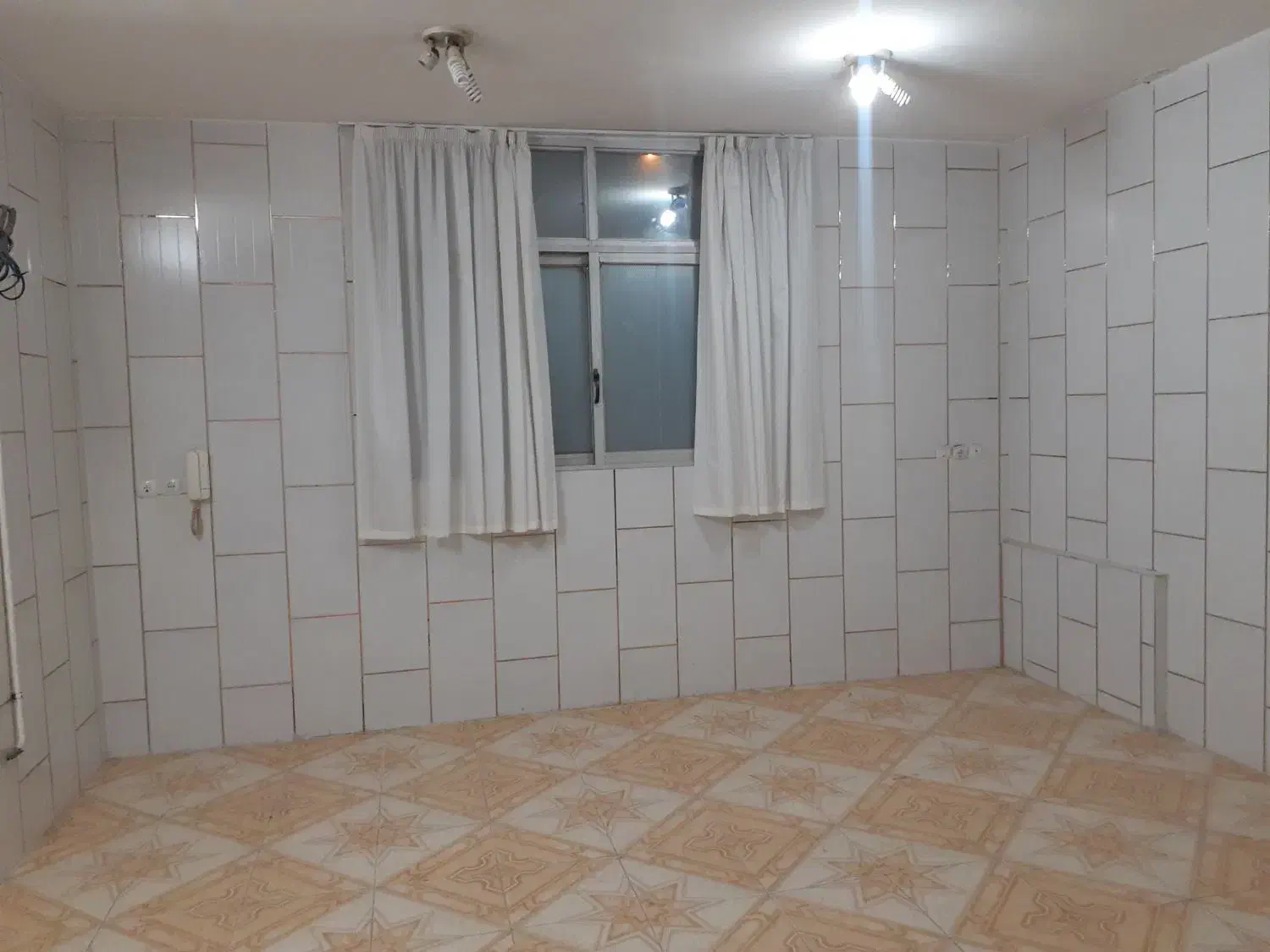 دفترکار ۴۰ متری ۲۲ بهمن ۴راه ۱۷شهریور|اجارهٔ دفتر کار، اتاق اداری، مطب|نجف‌آباد, هفده شهریور|دیوار