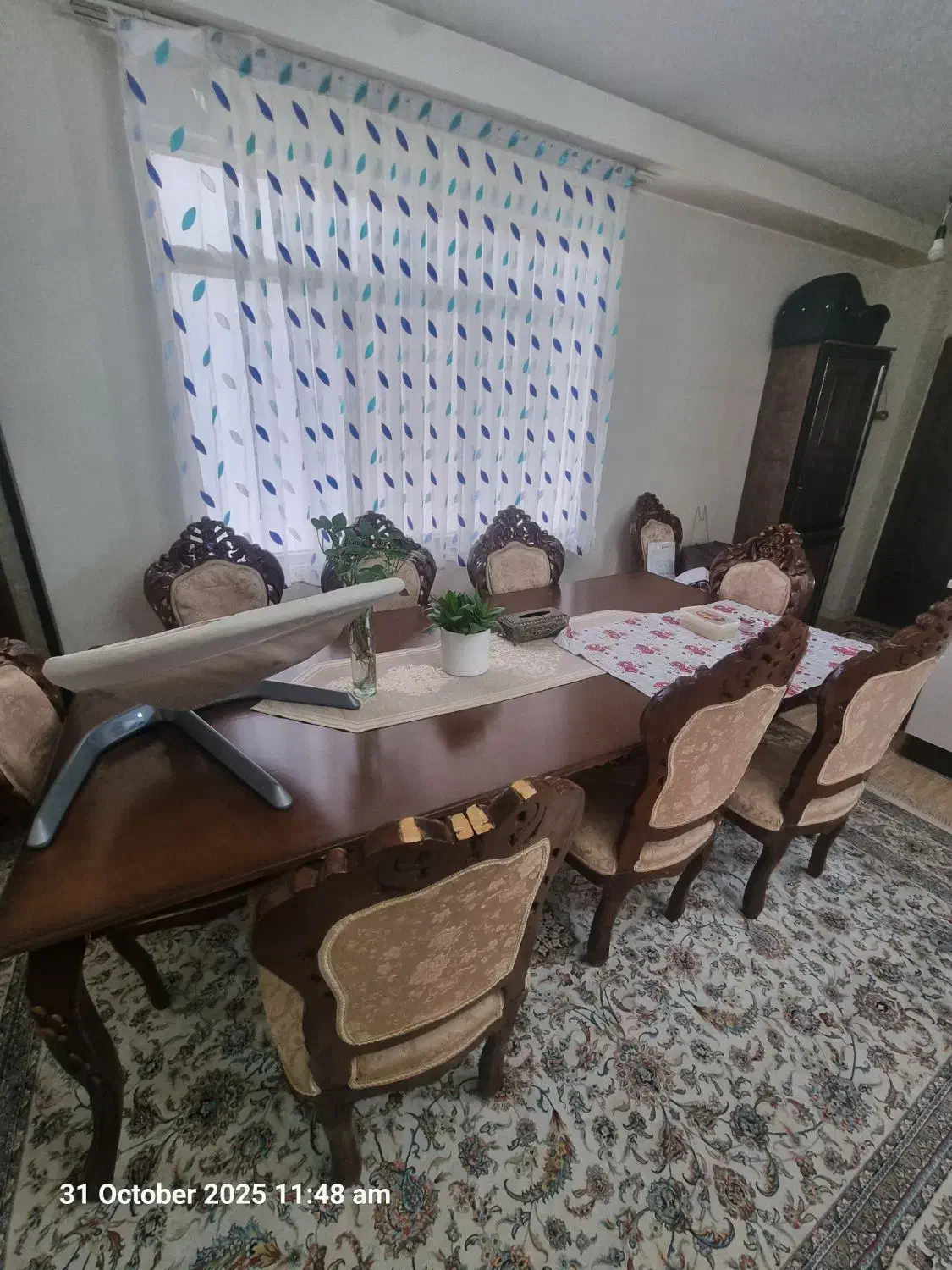 مبل ۸ نفره و میر ناهار خوری ۹ نفره|مبلمان خانگی و میز عسلی|تهران, کرمان|دیوار