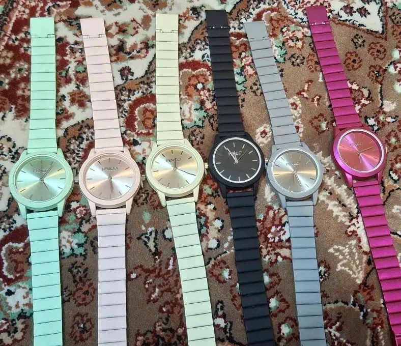 ساعت های رنگ مات|ساعت|تهران, دهم فروردین|دیوار