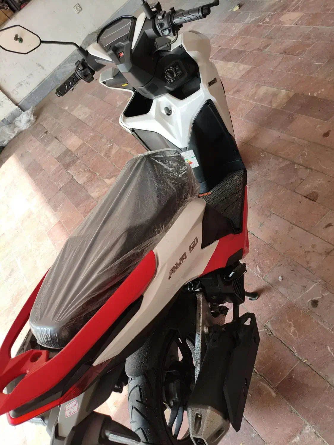 طرح کلیک مدل ۴۰۳ هوا خنک|موتورسیکلت|فردیس, منظریه|دیوار