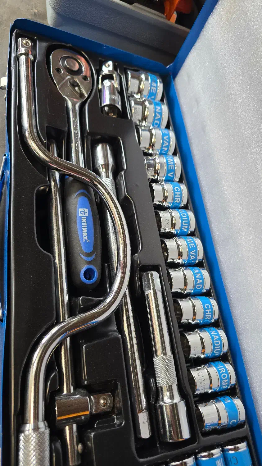 جعبه بکس 24عددی|ابزارآلات|مشهد, کوشش|دیوار