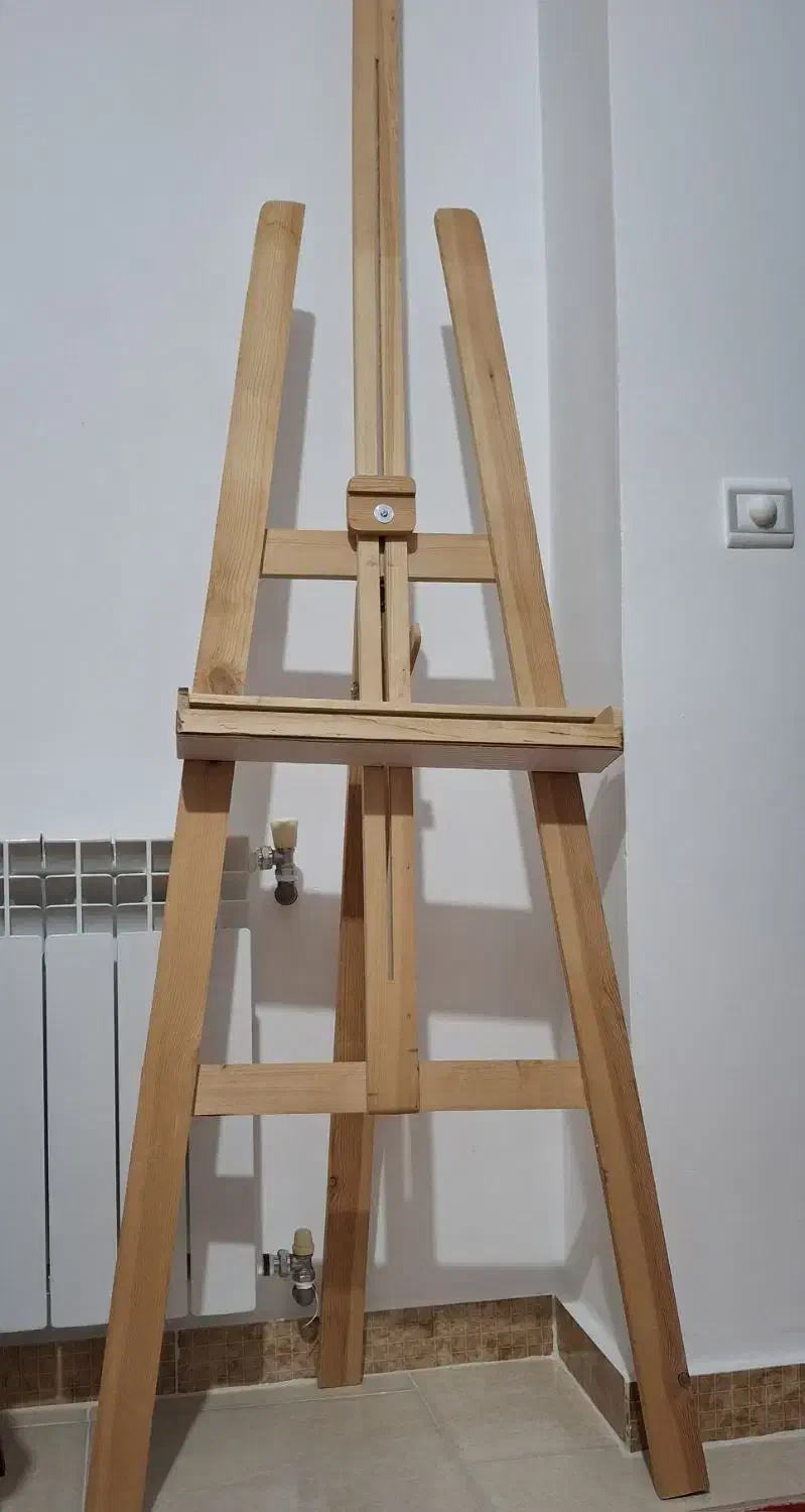 سه پایه نقاشی|لوازم التحریر|محمدیه-قزوین, |دیوار