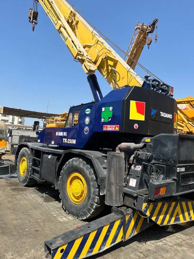 فروش جرثقیل 25تن تادانو FX ۱۹۹۳|خودرو سنگین|باوی, |دیوار