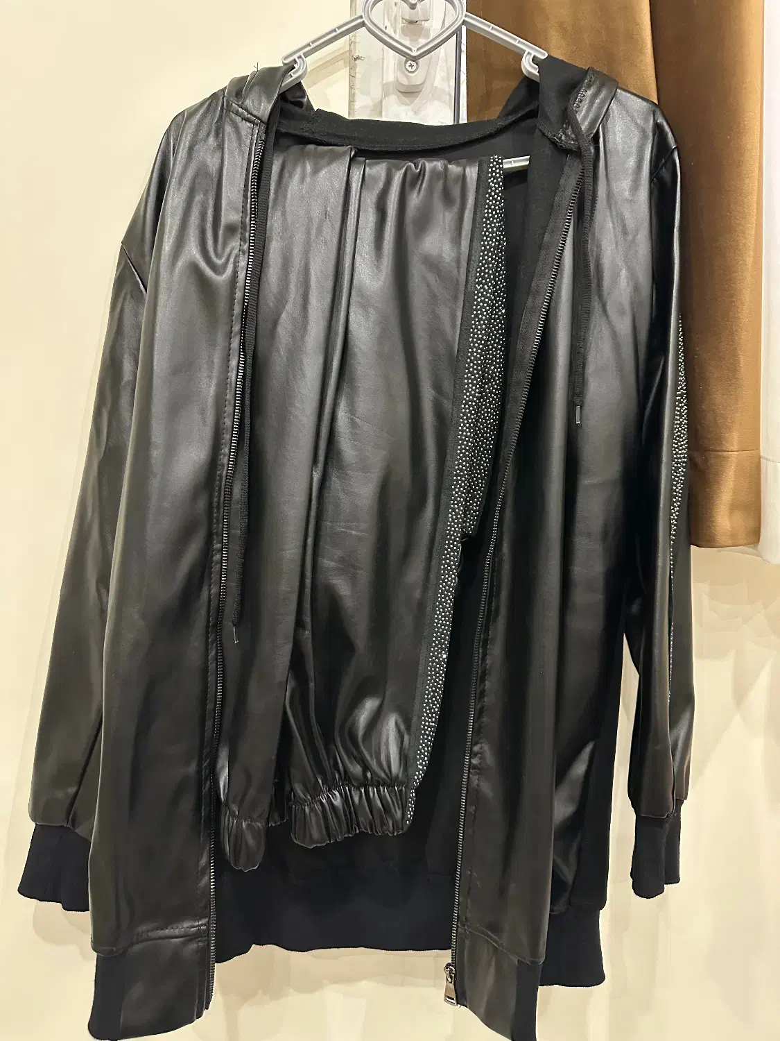 سویشرت و شلوار ومانتو|لباس|شاهین‌شهر, طالقانی|دیوار