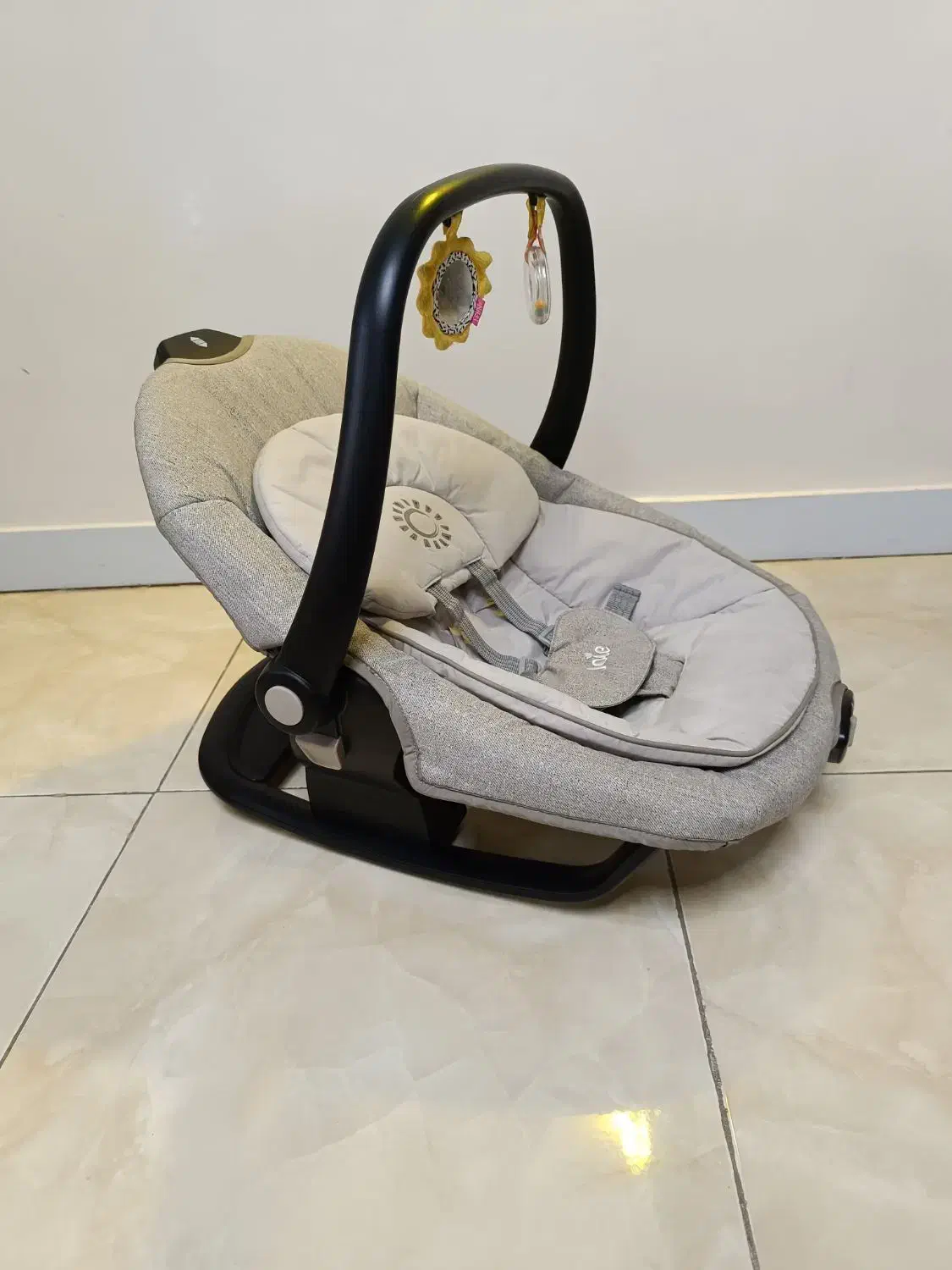 گهواره برقی جوییjoie وصندلی غذا|تخت و صندلی بچه|تهران, شهرک چیتگر|دیوار