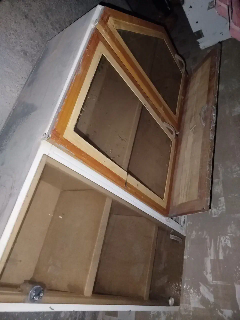 ابچکان|آبچکان و نظمدهنده ظروف|زابل, |دیوار