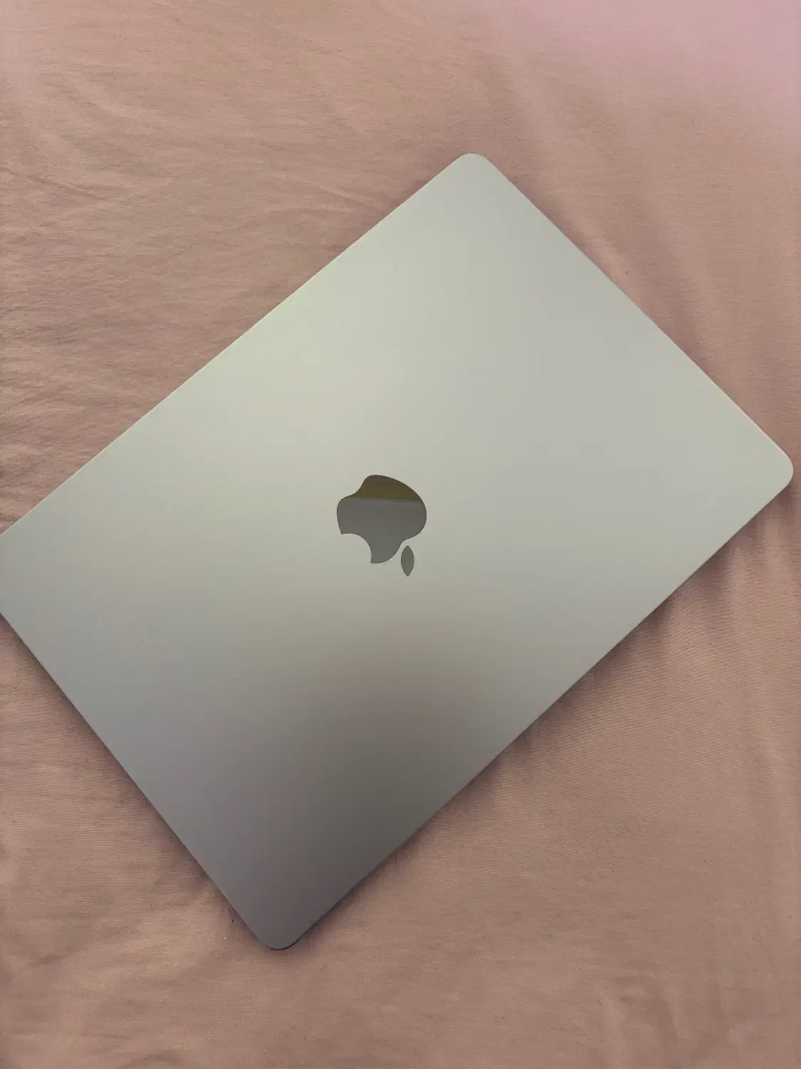 MacBook Air M4|رایانه همراه|قم, نخودی|دیوار