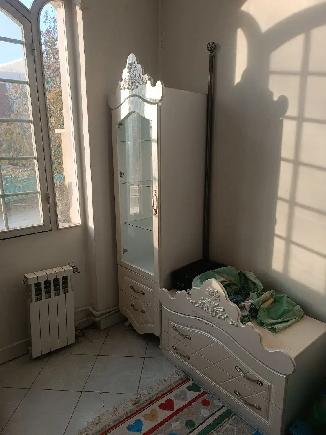 سرویس تخت و کمد بچه|تخت و سرویس خواب|لواسان, |دیوار