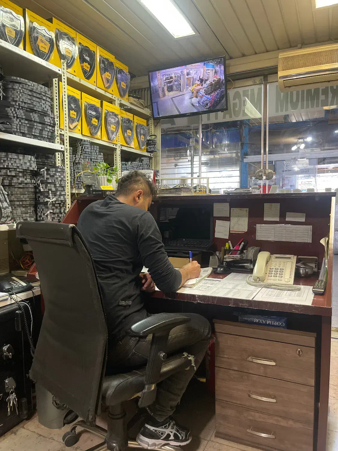 نیروی فروش|استخدام بازاریابی و فروش|تهران, پامنار|دیوار