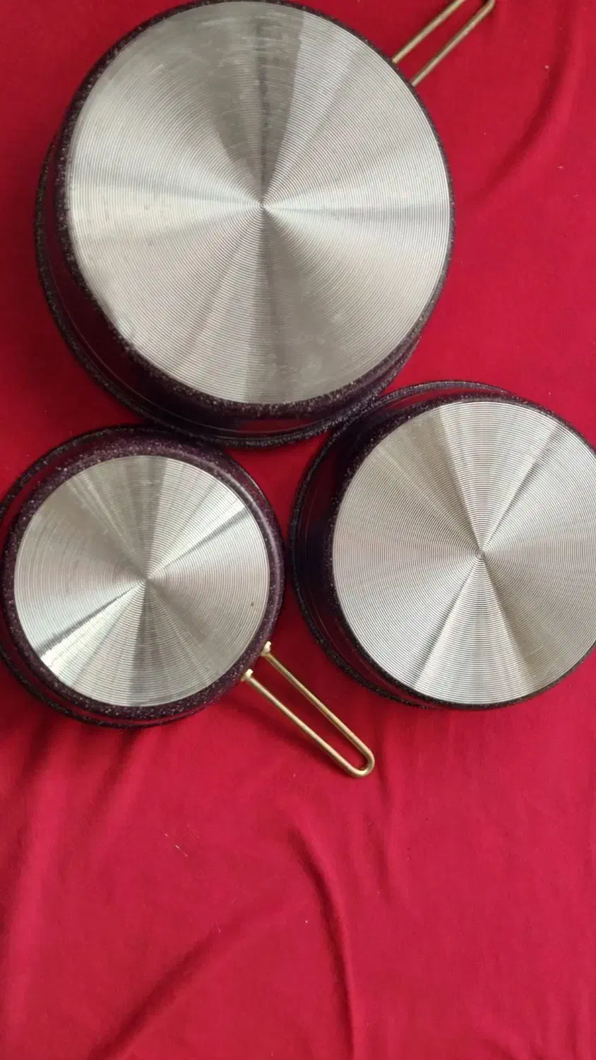 ۳تا ماهی تابه نو ۹۰۰تومن|ظروف پختوپز|نسیمشهر, |دیوار