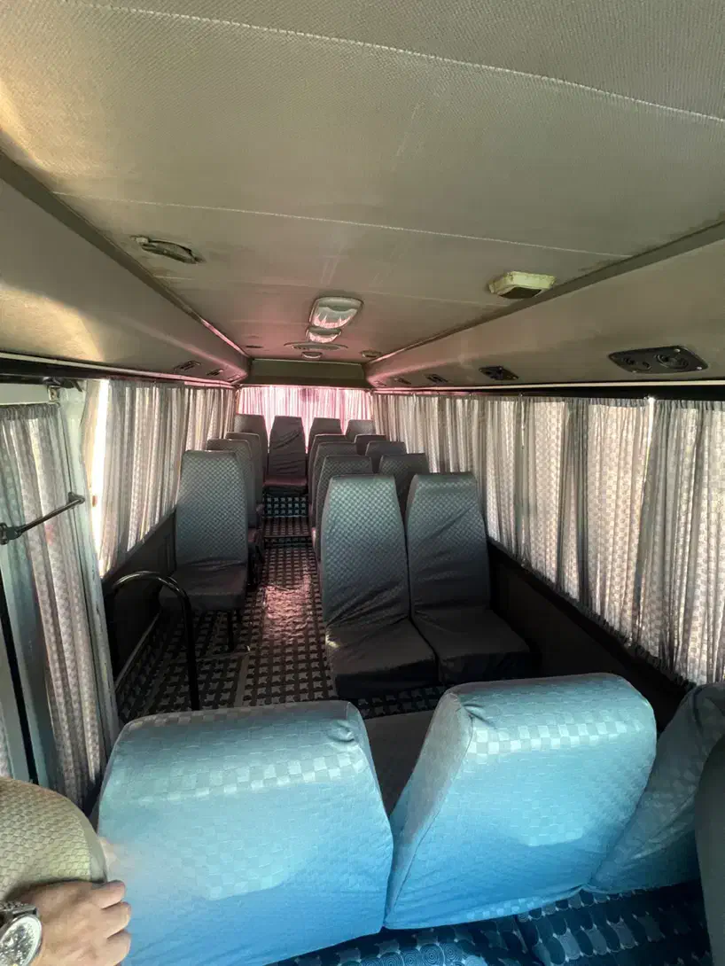 مینی بوس هیوندا ۹۰ نیمه دوم|خودرو سنگین|مشهد, سجاد شهر|دیوار