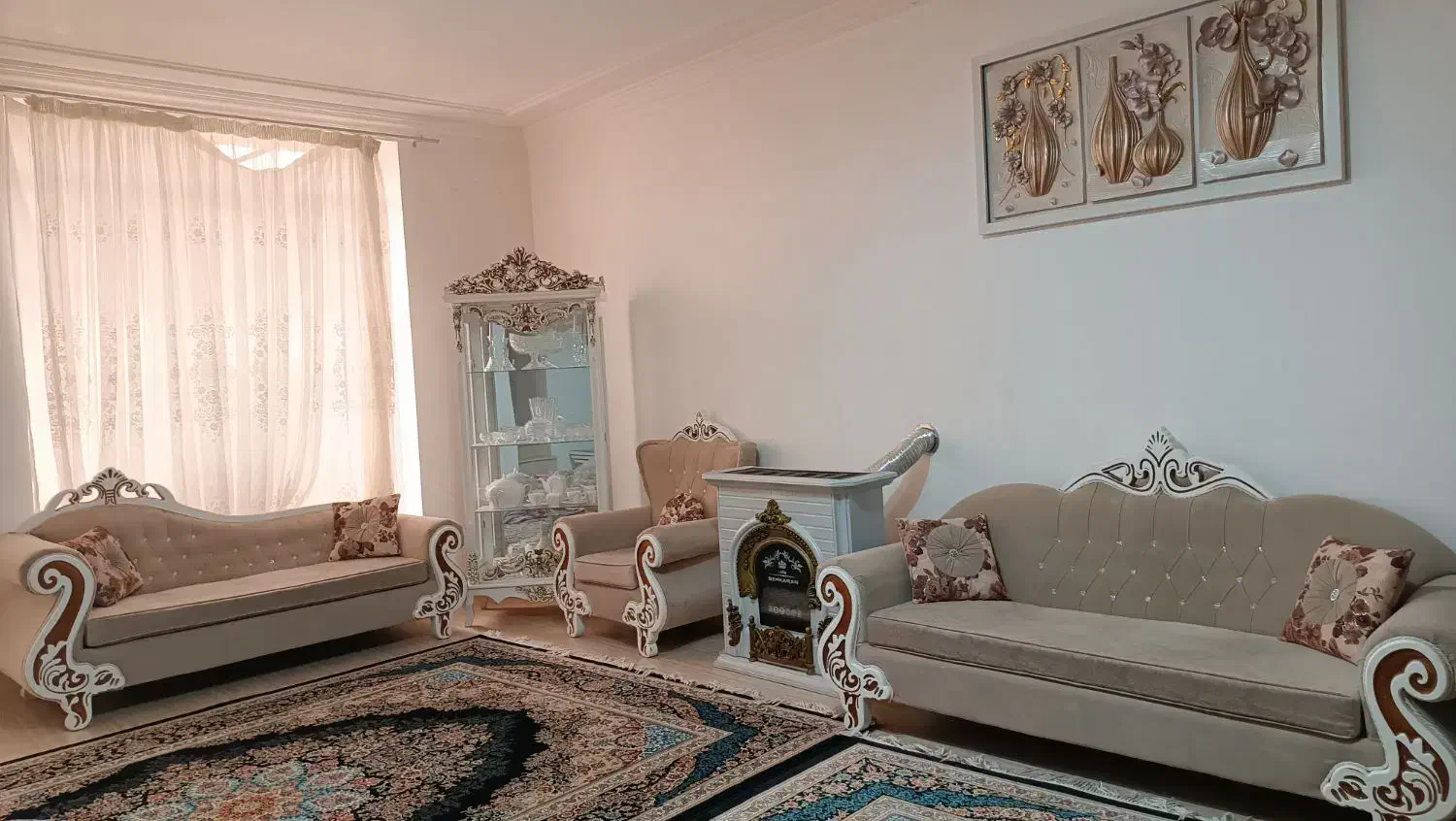 مبل وگل میز|مبلمان خانگی و میز عسلی|صدرا-فارس, فاز ۱|دیوار