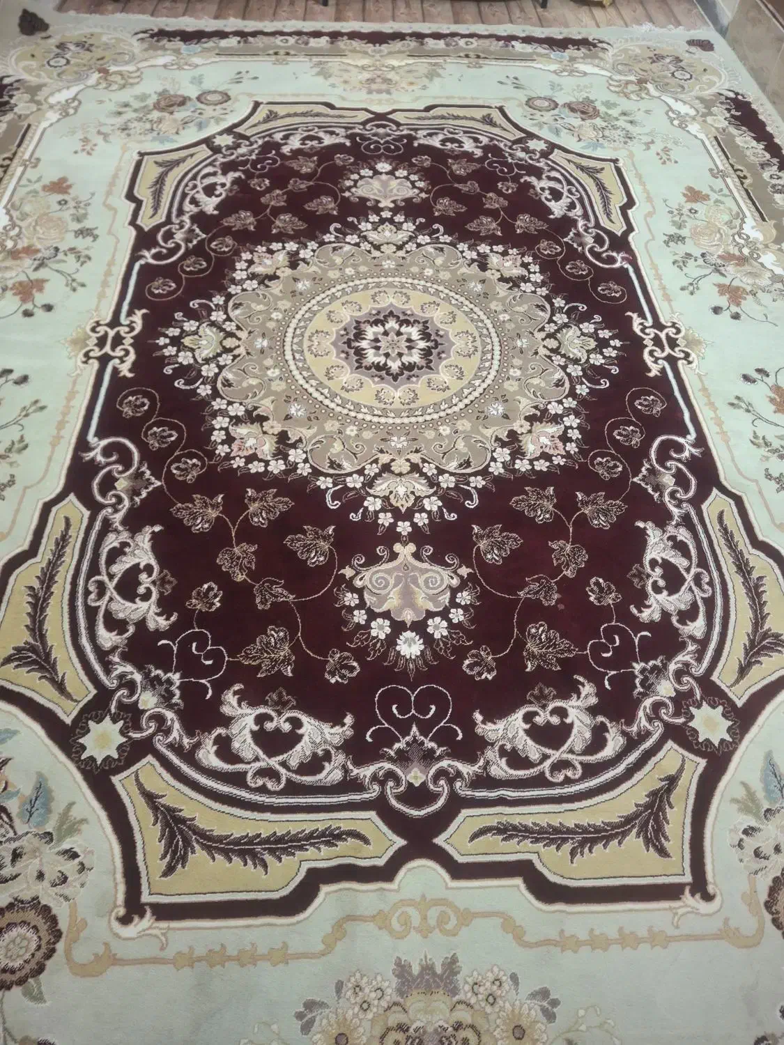 فرش سالم|فرش|ساوه, |دیوار