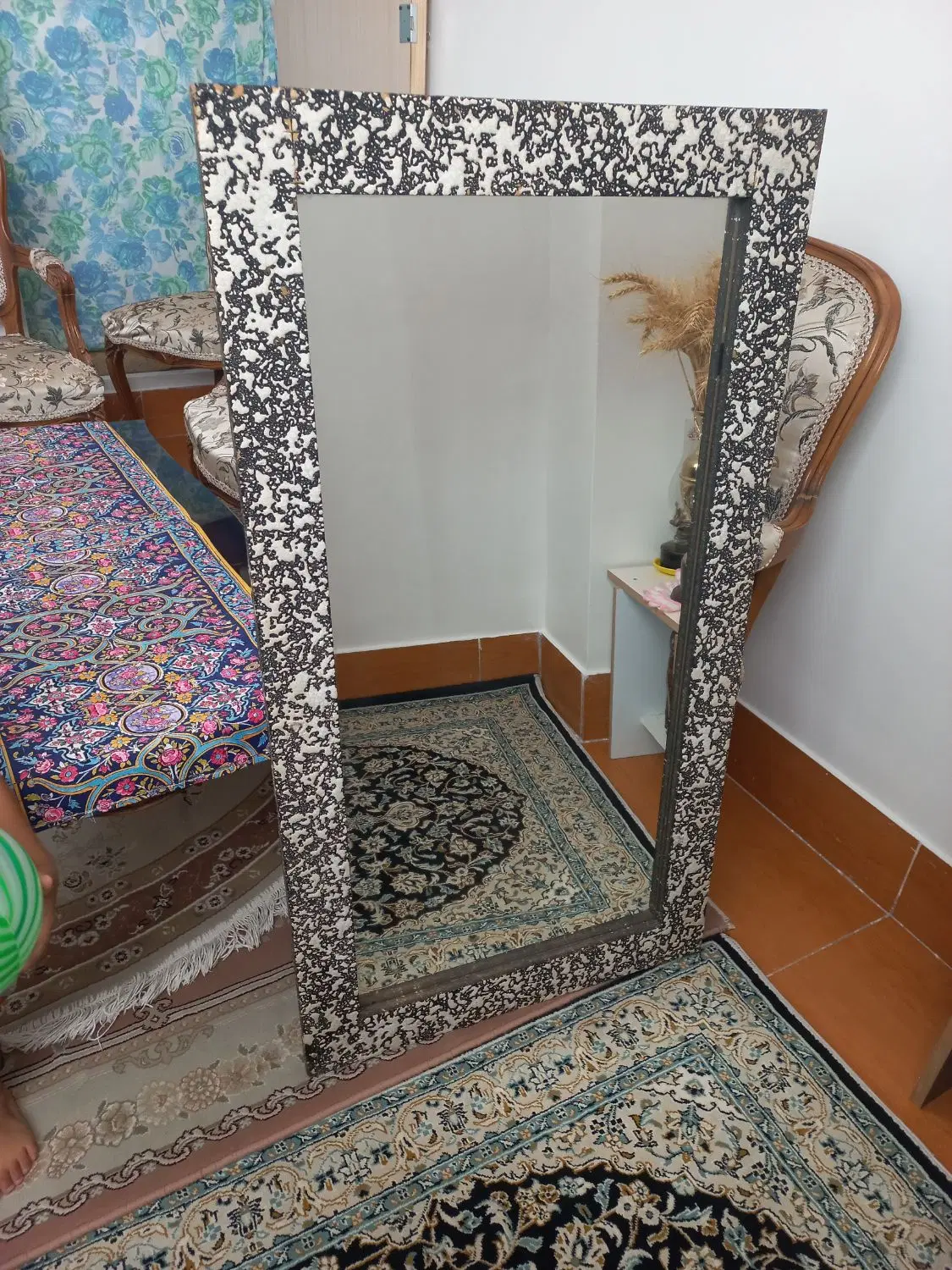 آینه|آینه|شاهرود, |دیوار