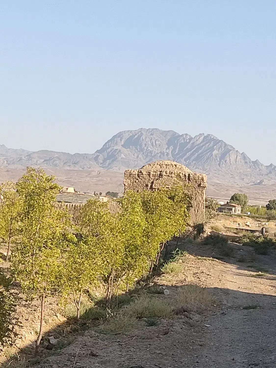 معاوضه ۲۶۰۰مترباغ بایک ساعت و بیست دقیقه اب|فروش خانه و ویلا|خوسف, |دیوار