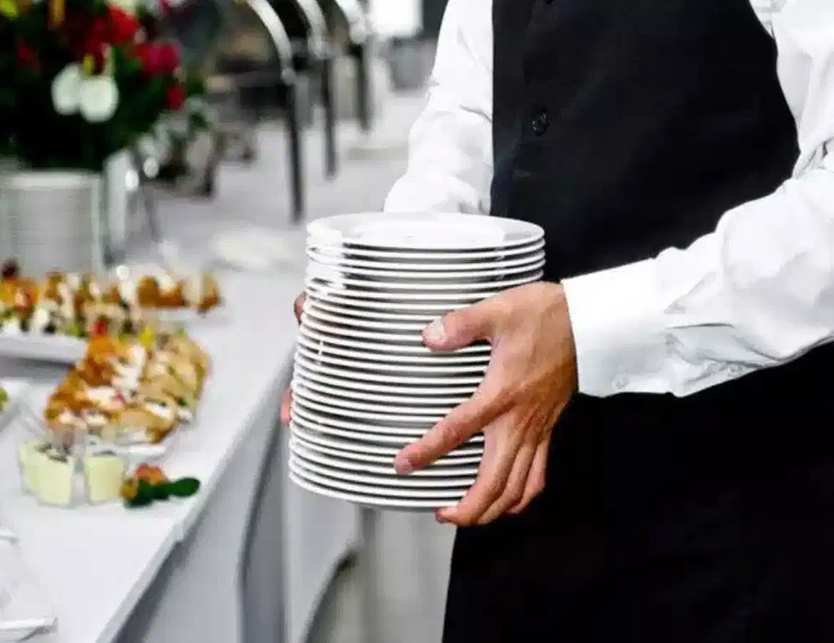 مهماندار خانم|خدمات پذیرایی، مراسم|اسلام‌شهر, شهرک قائمیه|دیوار