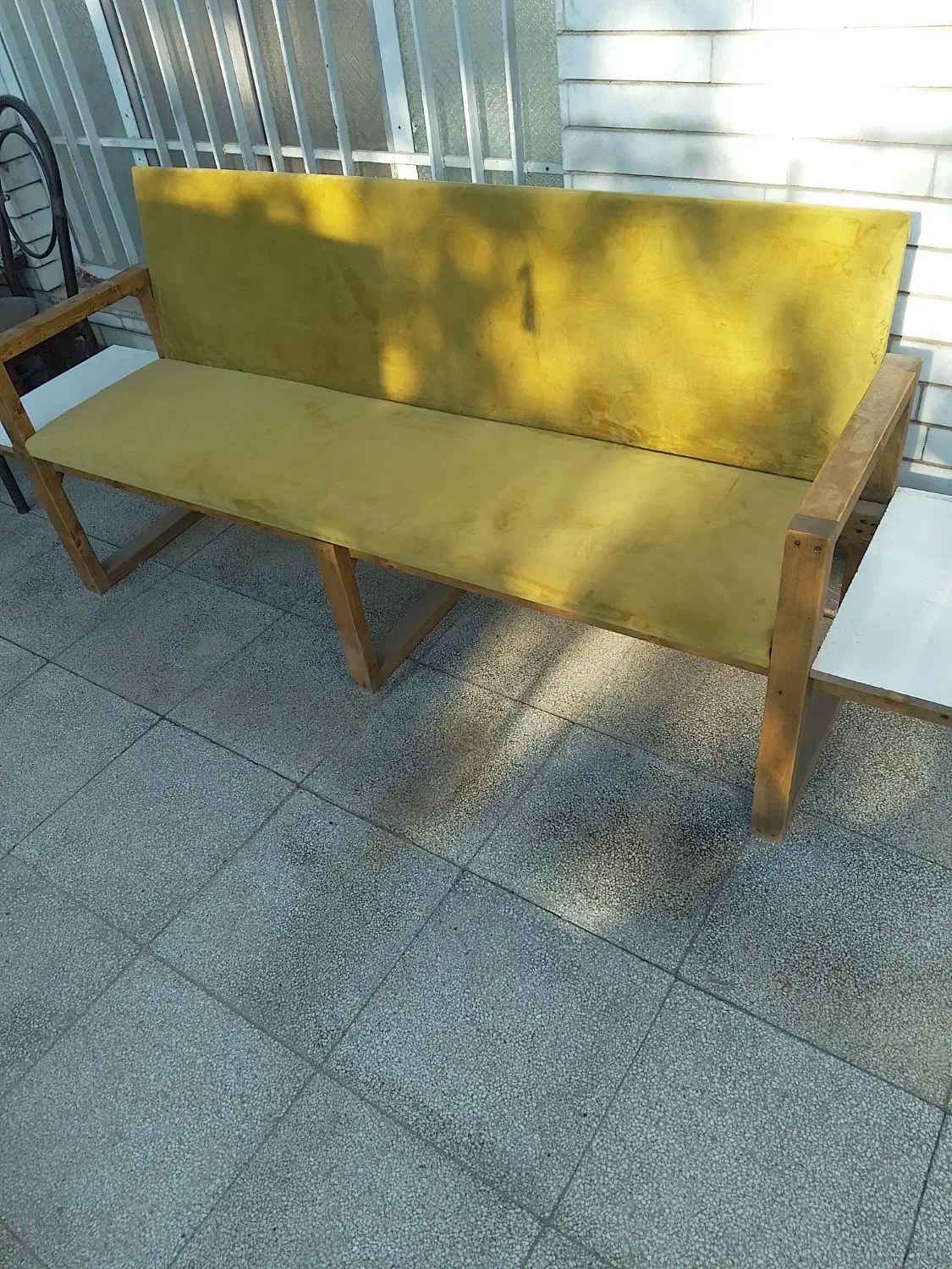 مبل صندلی|مبلمان اداری|مرودشت, مسجد رسول‎|دیوار