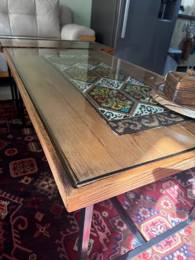 میزجلومبلی‌به همراه عسلی۷تومان‌چوب‌روس|مبلمان خانگی و میز عسلی|ساری, |دیوار