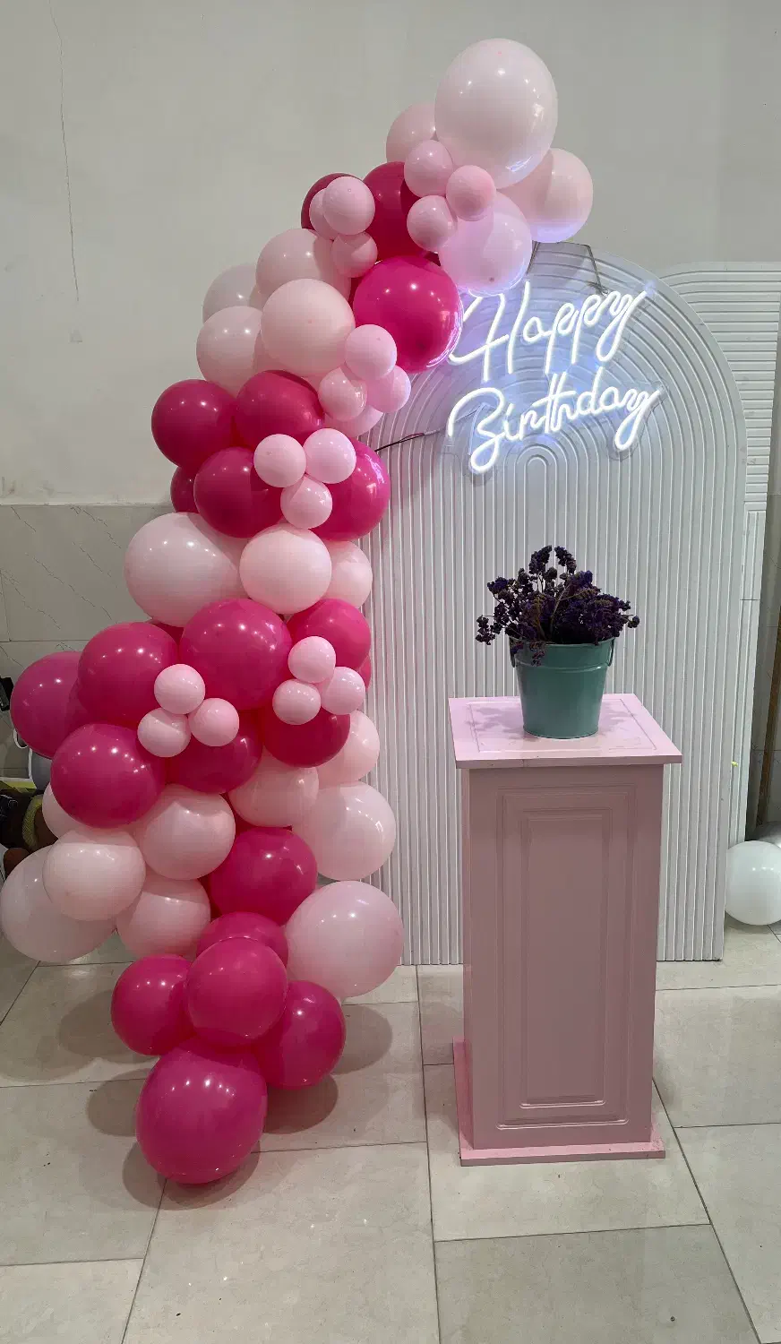 بادکنک ارا،گل ارا|خدمات پذیرایی، مراسم|بابل, |دیوار