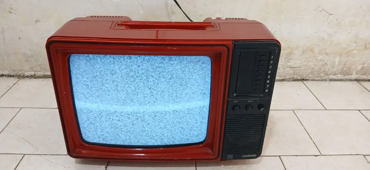 تلویزیون سیاه سفید قدیمی سیمین صحیح وسالم|تلویزیون و پروژکتور|مشهد, گلشور|دیوار