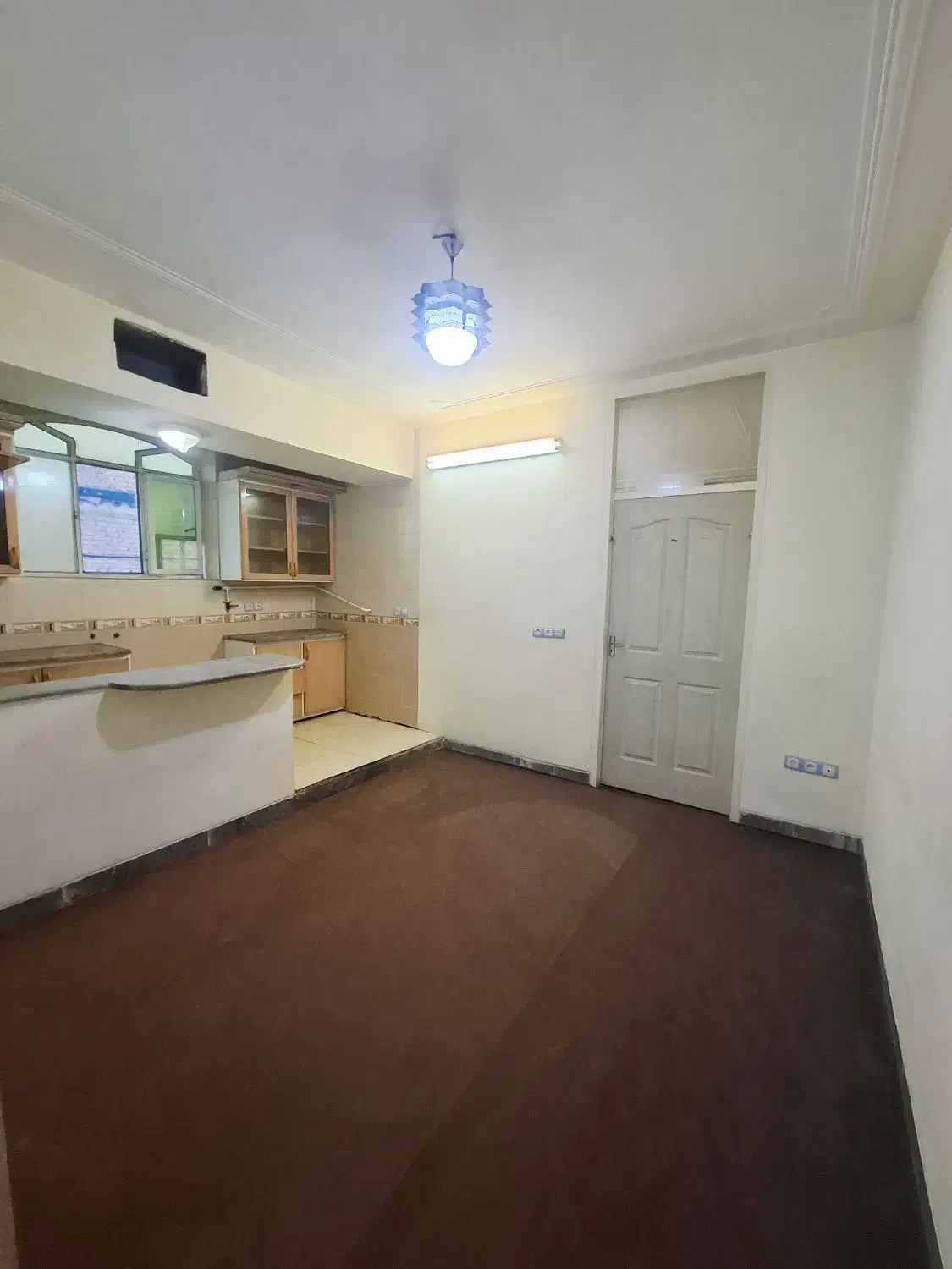 ویلایی طبقه دوم ۲ خواب ۸۰ متری در عدالت تخلیه|اجارهٔ خانه و ویلا|شیراز, عادل آباد|دیوار