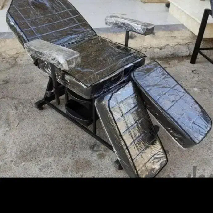 تخت اپیلاسیون|آرایشگاه و سالن‌های زیبایی|لاهیجان, شیخ زاهد|دیوار