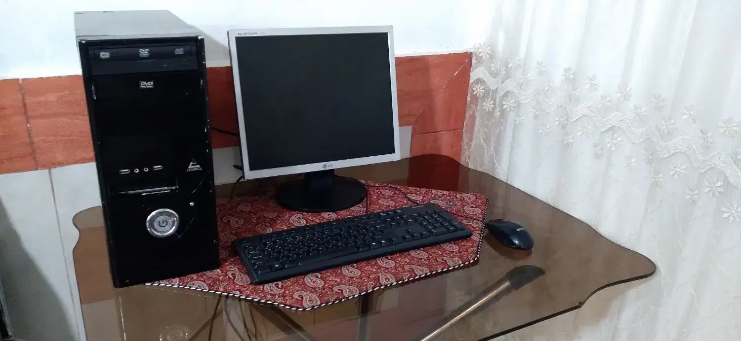 کامپیوتر ویندوز سون|رایانه رومیزی|بروجرد, |دیوار