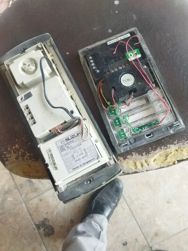 نیازمند تعمیر کار آیفون|خدمات پیشه و مهارت|اصفهان, پوریای ولی|دیوار