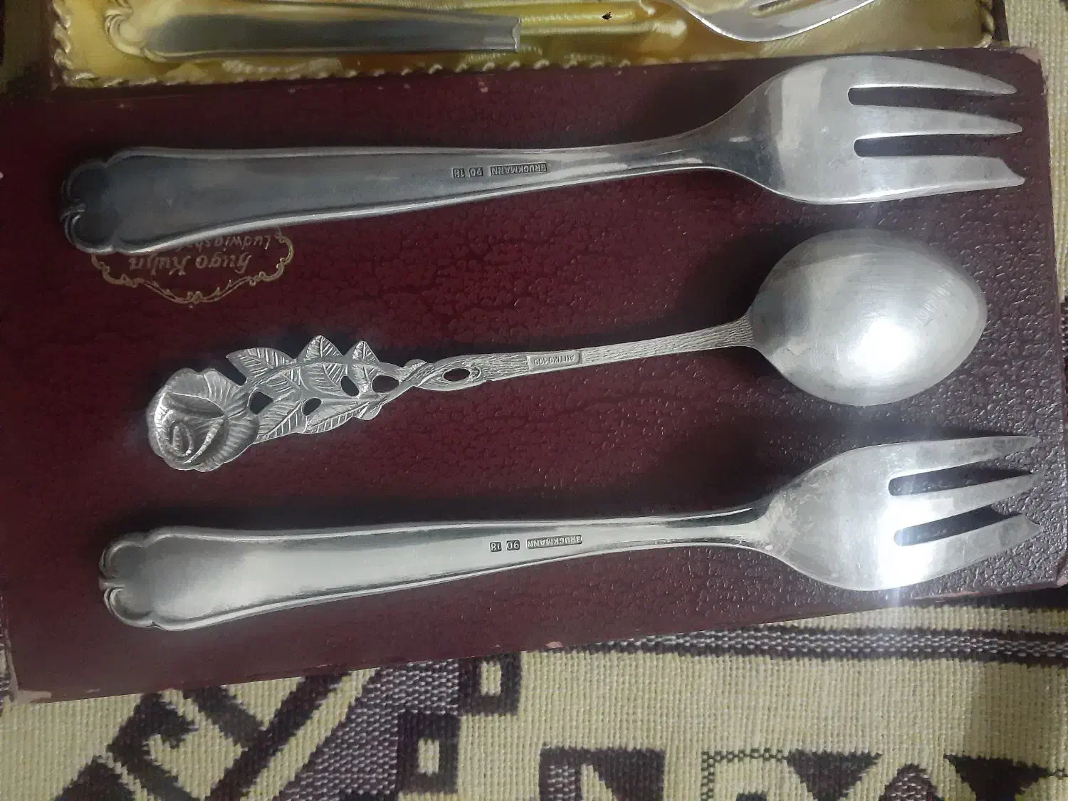 قاشق وچنگال نقره|جواهرات|ورامین, ورامین|دیوار