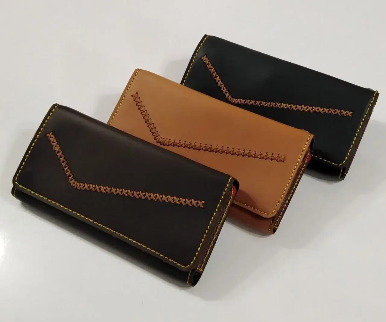 کیف پول|کیف، کفش، کمربند|سمنان, |دیوار