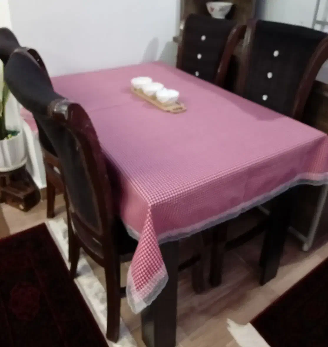 میزغذا خوری|میز و صندلی غذاخوری|رشت, نخودچر|دیوار