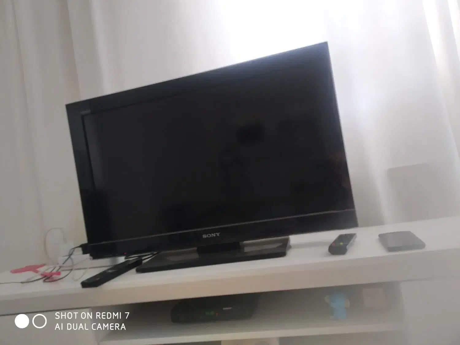 ال سی دی|تلویزیون و پروژکتور|سنندج, |دیوار