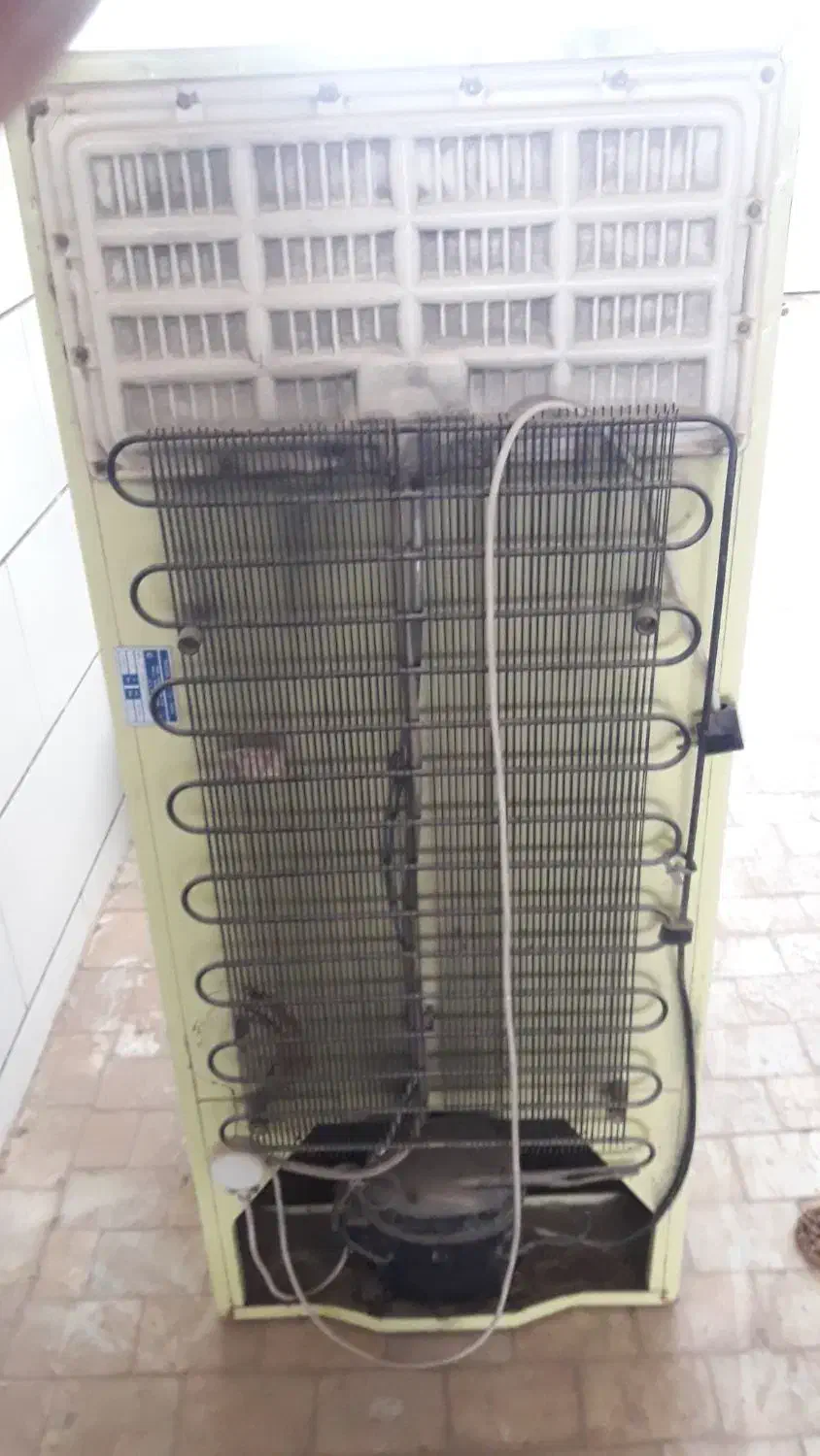 یخچال ۹ فوت فیلکو خارجی سالم ۱۲ میلیون مقطوع|یخچال و فریزر|اردکان, |دیوار