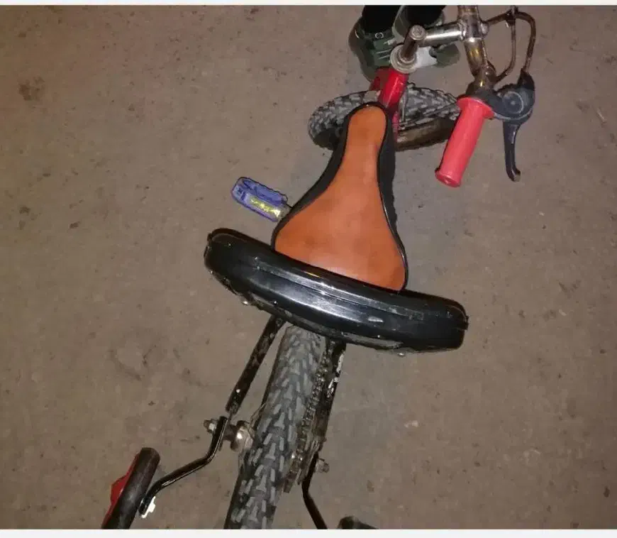 دوچرخه و ماشین شارژی کودک|اسباب و اثاث بچه|خوی, |دیوار