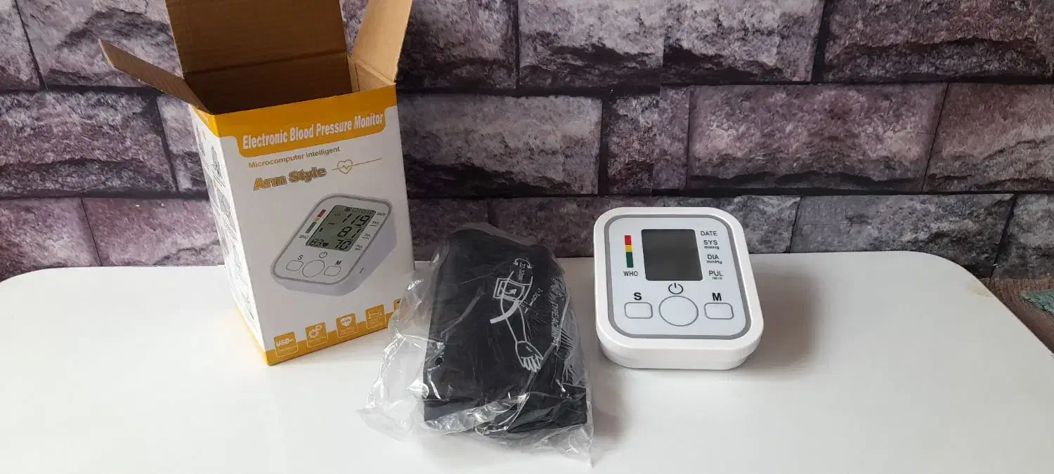 دستگاه اندازه گیری فشارخون خون|آرایشی، بهداشتی، درمانی|شیراز, حافظیه|دیوار