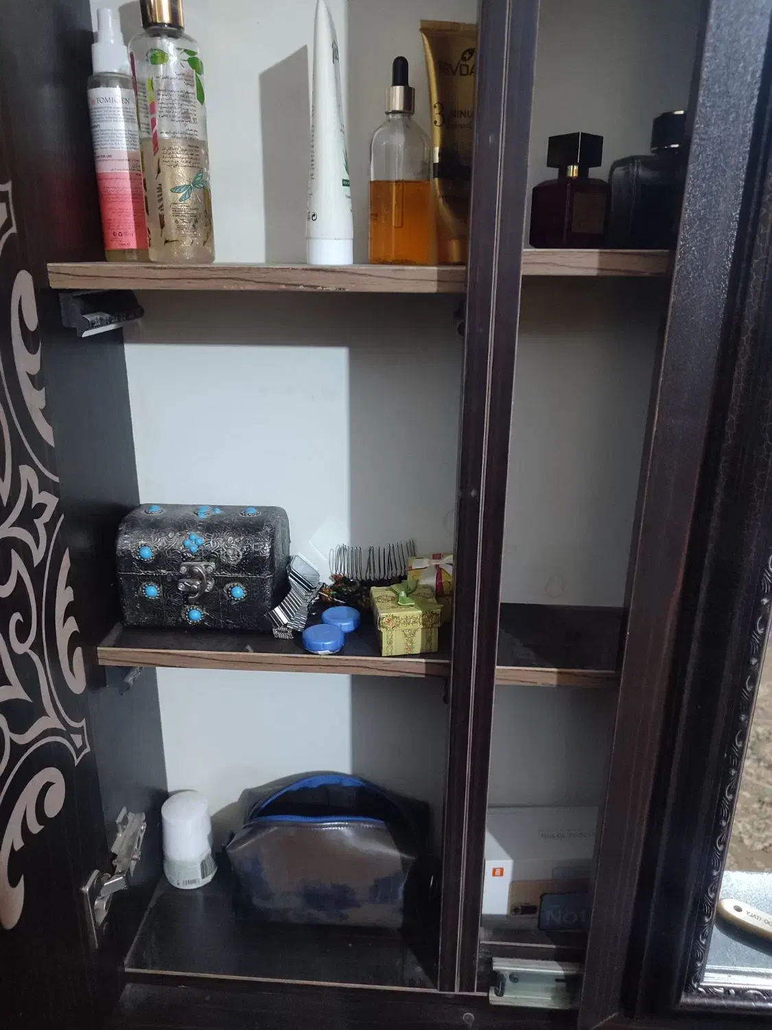 میز ارایش|مبلمان خانگی و میز عسلی|نجفآباد, یزدانشهر|دیوار