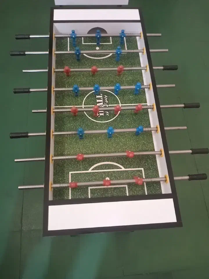 فوتبال دستی نوجوانان  در حد نو بدون خط وخش|تجهیزات ورزشی|اشترینان, |دیوار