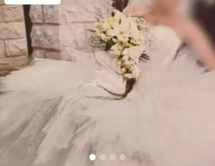 فروش‌فوری لباس عروس نباتی تاپ دامن جدا ۳۸ تا۴۲ و۴۴|لباس|شیراز, شهرک آرین|دیوار