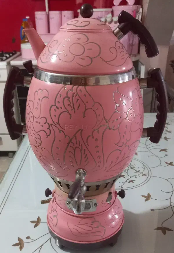 سماور رنگ فانتزی و زیبا کاملا نو|سماور، چایساز، قهوهساز|دورود, |دیوار