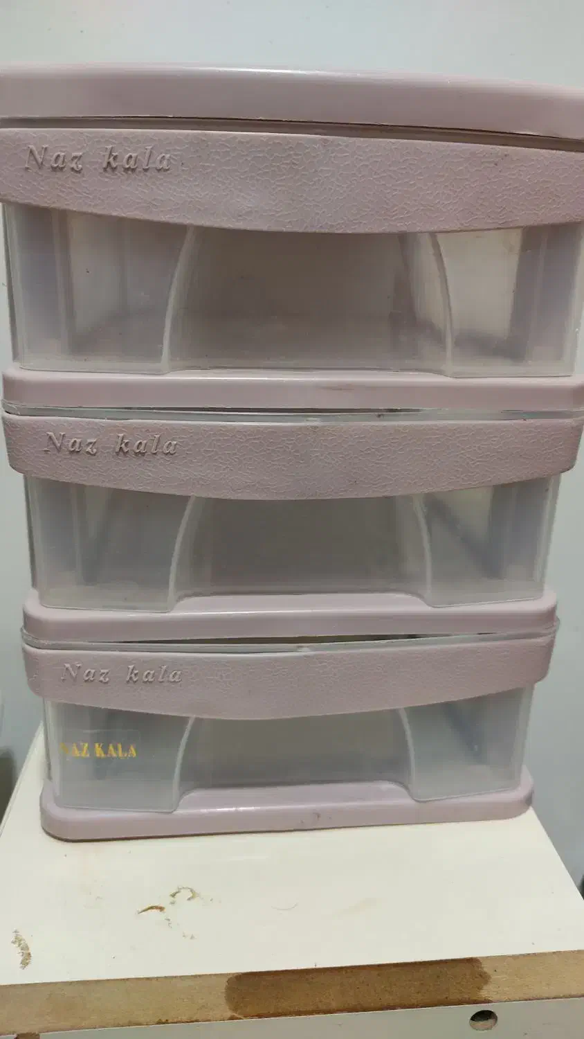 تعدادی ظروف پذیرایی و آشپزخانه با قیمت توافقی|ظروف سرو و پذیرایی|بندر امام خمینی, |دیوار