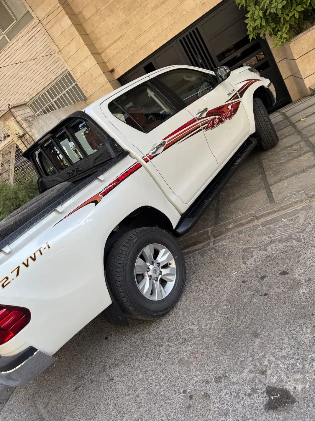 تویوتا هایلوکس ۲۰۱۶|خودرو سواری و وانت|تهران, ولنجک|دیوار