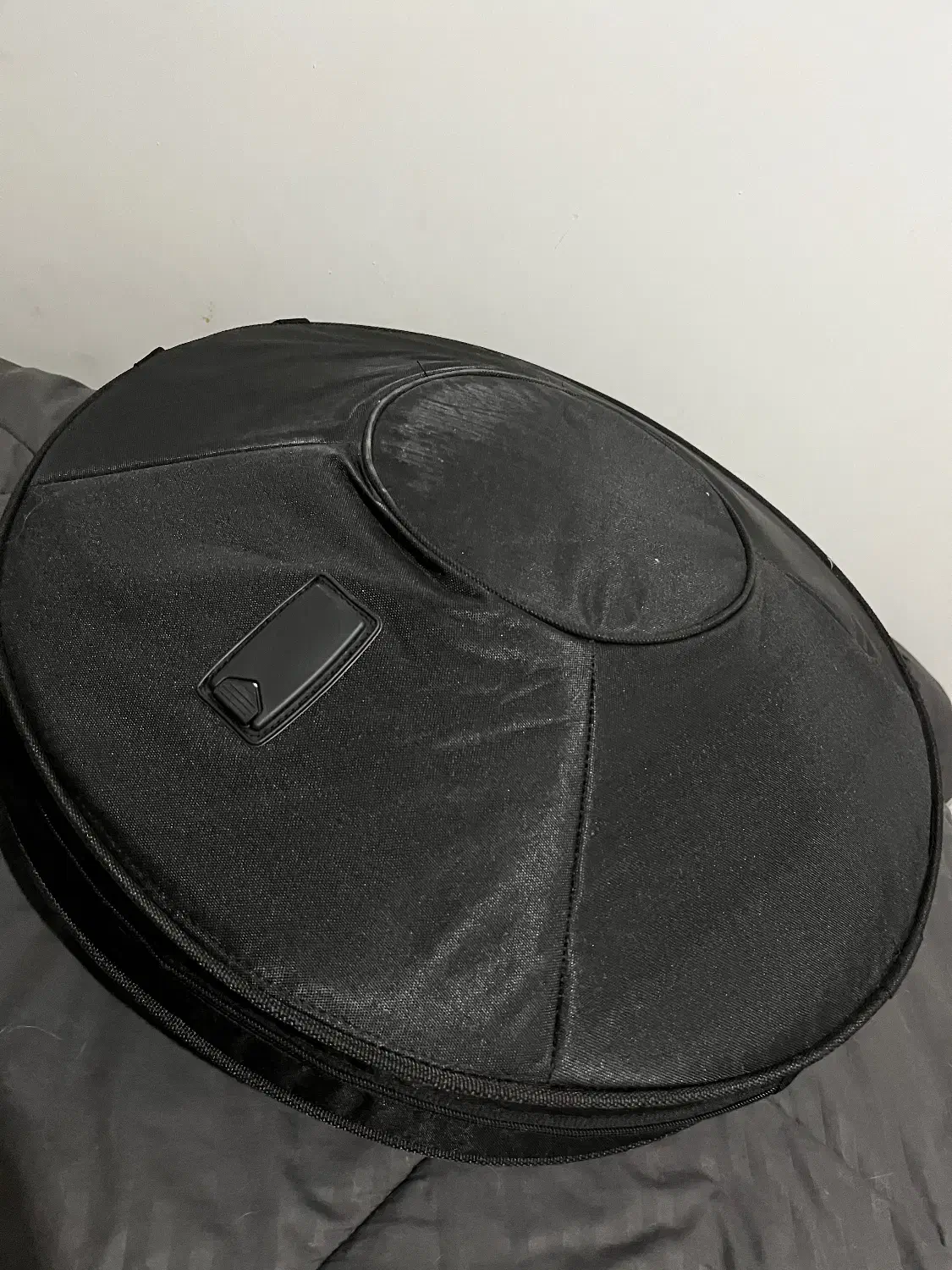 هنگ درام|درام و پرکاشن|کرج, فاز ۱ مهرشهر|دیوار