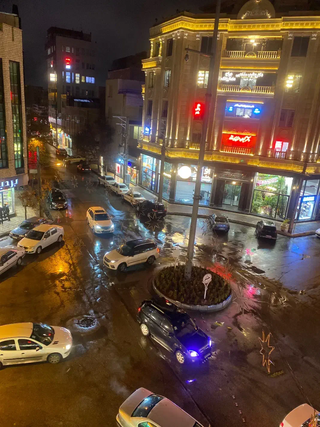 اجاره مغازه نبش میدان حر|اجارهٔ مغازه و غرفه|اردبیل, |دیوار